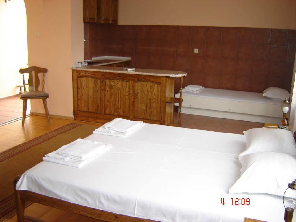 Kanclera Hotel Kaspichan المظهر الخارجي الصورة
