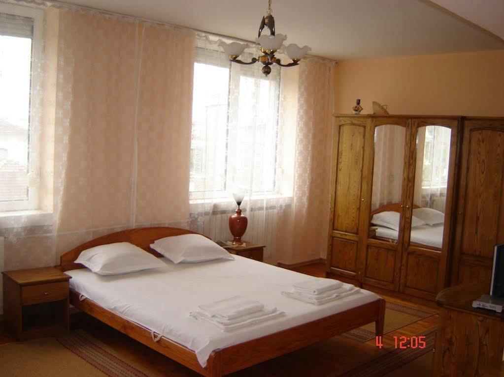 Kanclera Hotel Kaspichan المظهر الخارجي الصورة